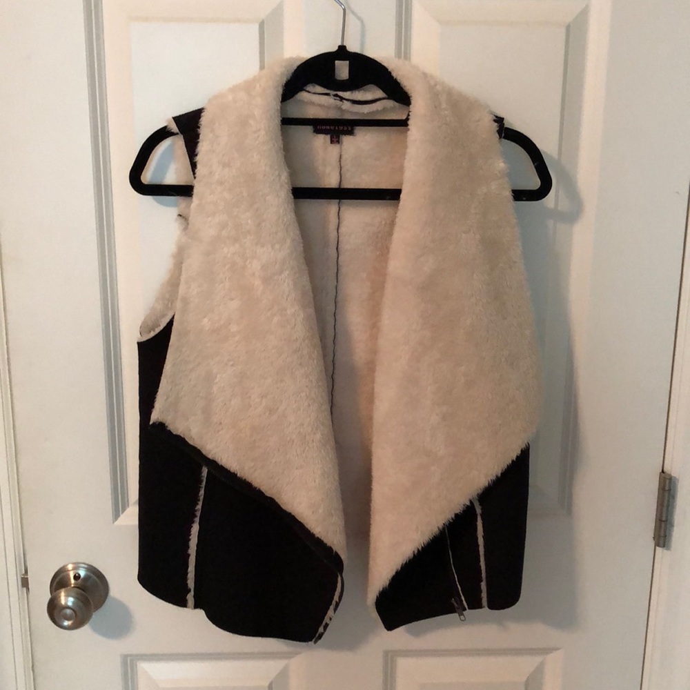 Nameless fur vest